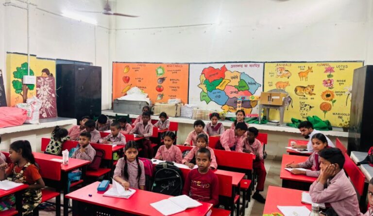 रंग लाई जिला प्रशासन की मुहिम, बाल भिक्षावृत्ति व बालश्रम से मुक्त 57 बच्चों का स्कूल में दाखिला