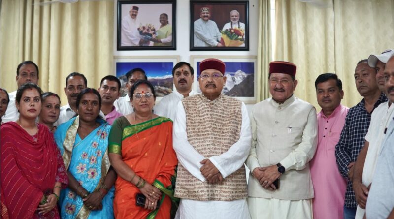 पंचायतों के विकास के लिए पैसों की कोई कमी नहीं- महाराज