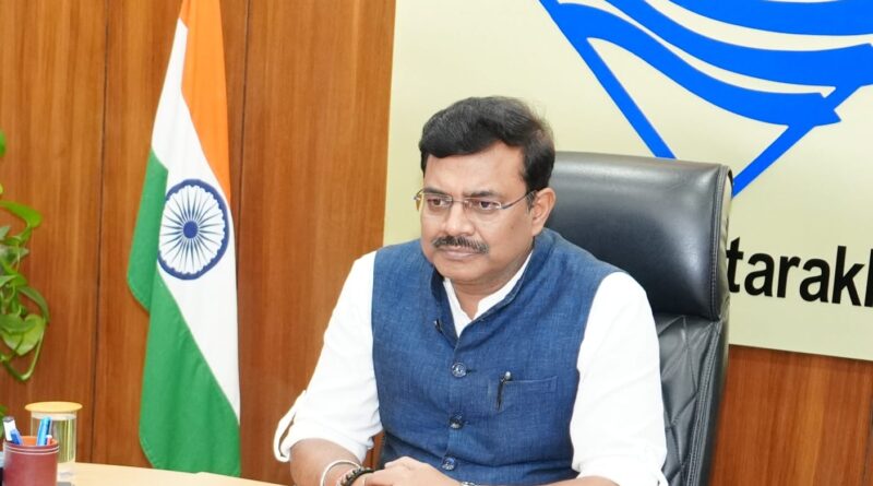 मुख्य सचिव आनन्द बर्द्धन ने भूस्खलन न्यूनीकरण को लेकर विभिन्न राष्ट्रीय संस्थानों के साथ बैठक की।