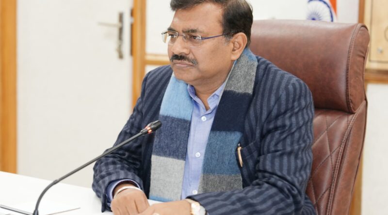 मुख्य सचिव की अध्यक्षता में हुई ‘व्यय वित्त समिति’ की बैठक, कई विकास योजनाओं को मिली वित्तीय मंजूरी