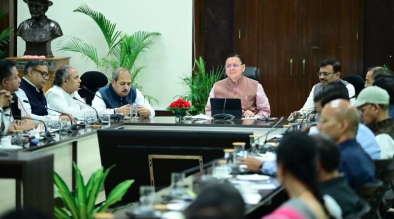 लंबित शिकायतों के निस्तारण के लिए चलाया जाए विशेष अभियान- सीएम धामी