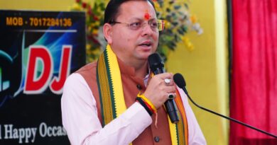 मुख्यमंत्री पुष्कर सिंह धामी ने प्रधानमंत्री के ‘मन की बात’ कार्यक्रम का 133वाँ संस्करण सुना।