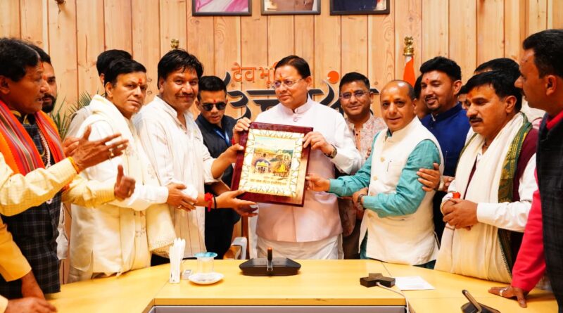 चारधाम में यात्रियों की संख्या सीमित न करने के राज्य सरकार के निर्णय का स्वागत