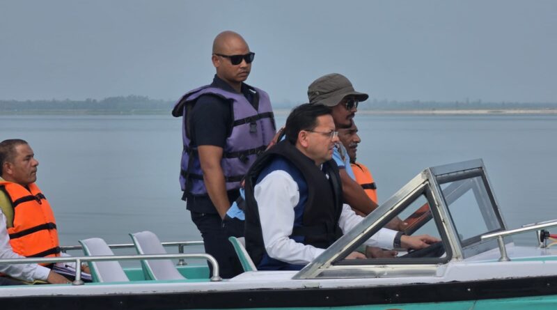 मुख्यमंत्री पुष्कर सिंह धामी ने गदरपुर में अंतर्राष्ट्रीय क्याकिंग एवं कैनोइंग प्रतियोगिता की तैयारियों का लिया जायजा