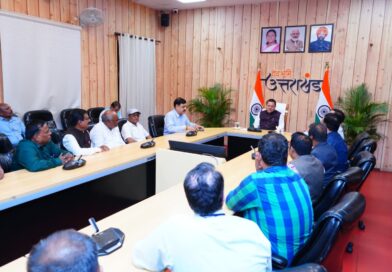 मुख्यमंत्री पुष्कर सिंह धामी से छत्तीसगढ़ से आए पत्रकारों के प्रतिनिधिमंडल ने की शिष्टाचार भेंट