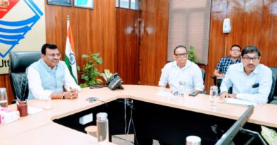 उत्तराखंड के ग्रोथ सेंटर्स को मिलेगा नया प्रोत्साहन, मुख्य सचिव आनंद बर्द्धन ने दिए मार्केट लिंक, कोल्ड स्टोरेज और GI टैगिंग के निर्देश