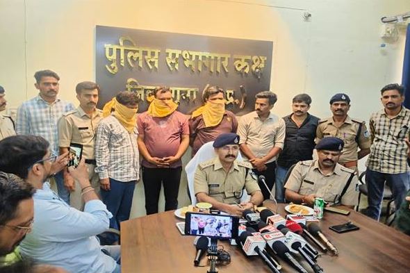 मध्यप्रदेश पुलिस का संपत्ति संबंधी अपराधों पर बड़ा प्रहार: 6 दिनों में 70 लाख रुपये से अधिक की चोरी गई संपत्ति बरामद, 33 आरोपी गिरफ्तार