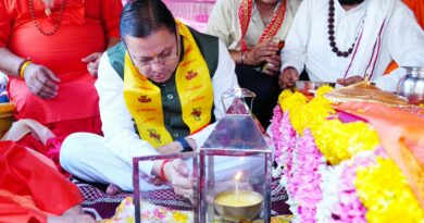 टपकेश्वर महादेव की भव्य शोभायात्रा में शामिल हुए मुख्यमंत्री पुष्कर सिंह धामी