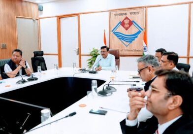 मुख्य सचिव ने जिलाधिकारियों के साथ वीडियो कॉन्फ्रेंसिंग के माध्यम से की समीक्षा बैठक, सरकारी परिसंपत्तियों की अनिवार्य मैपिंग और जियोफेंसिंग के दिए निर्देश
